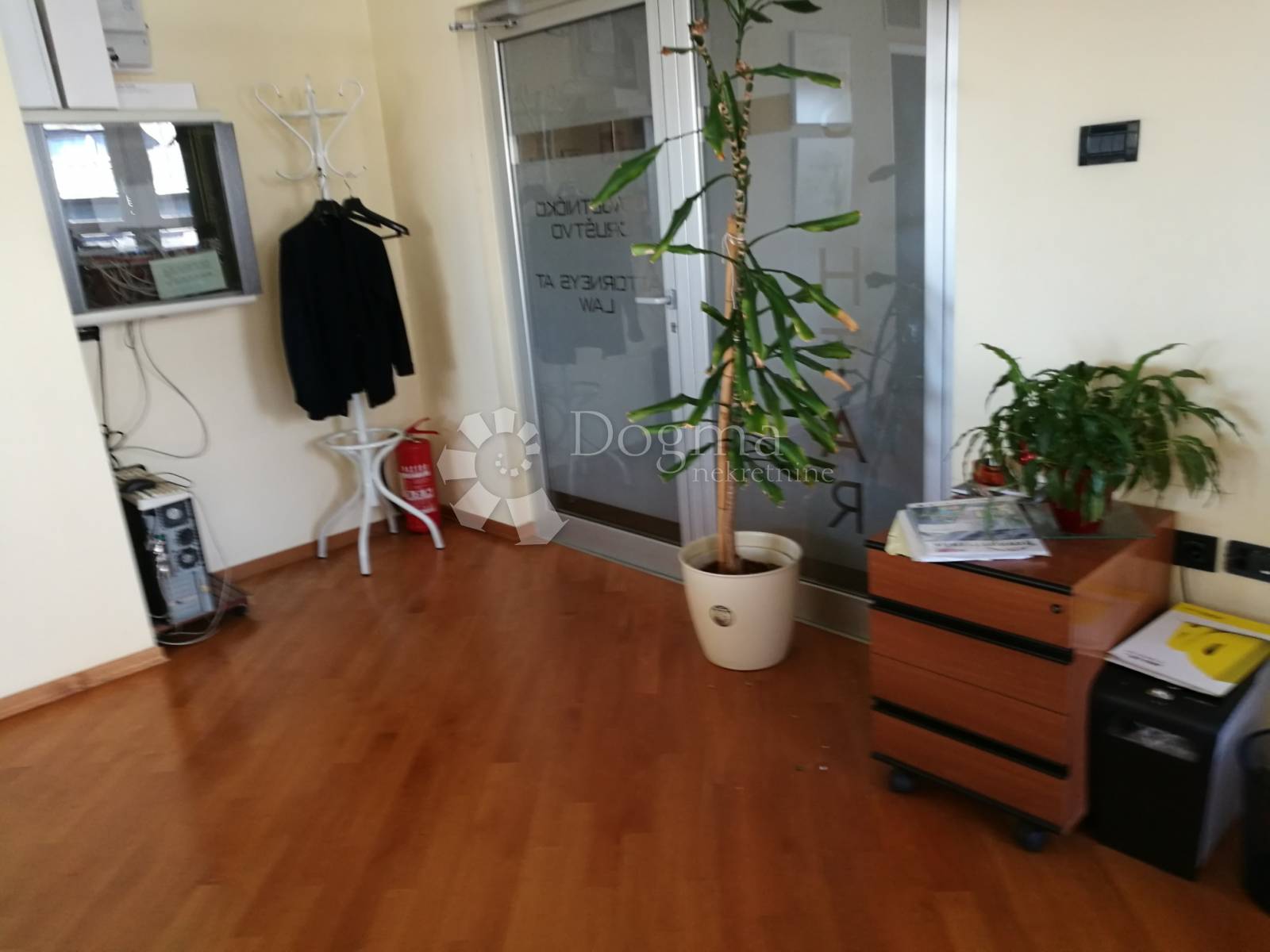    Business premise Brajda, Rijeka, 90m2