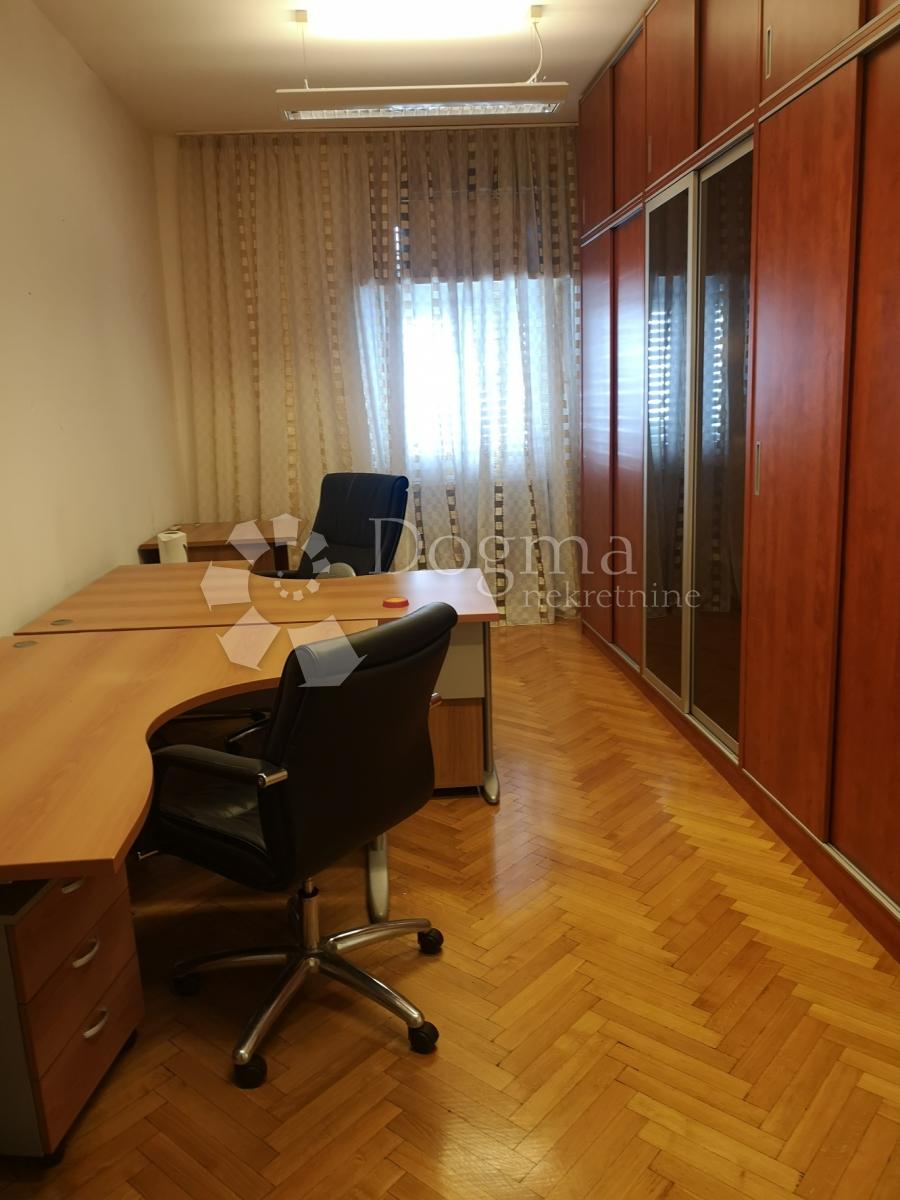   Business premise Centar, Rijeka, 910m2