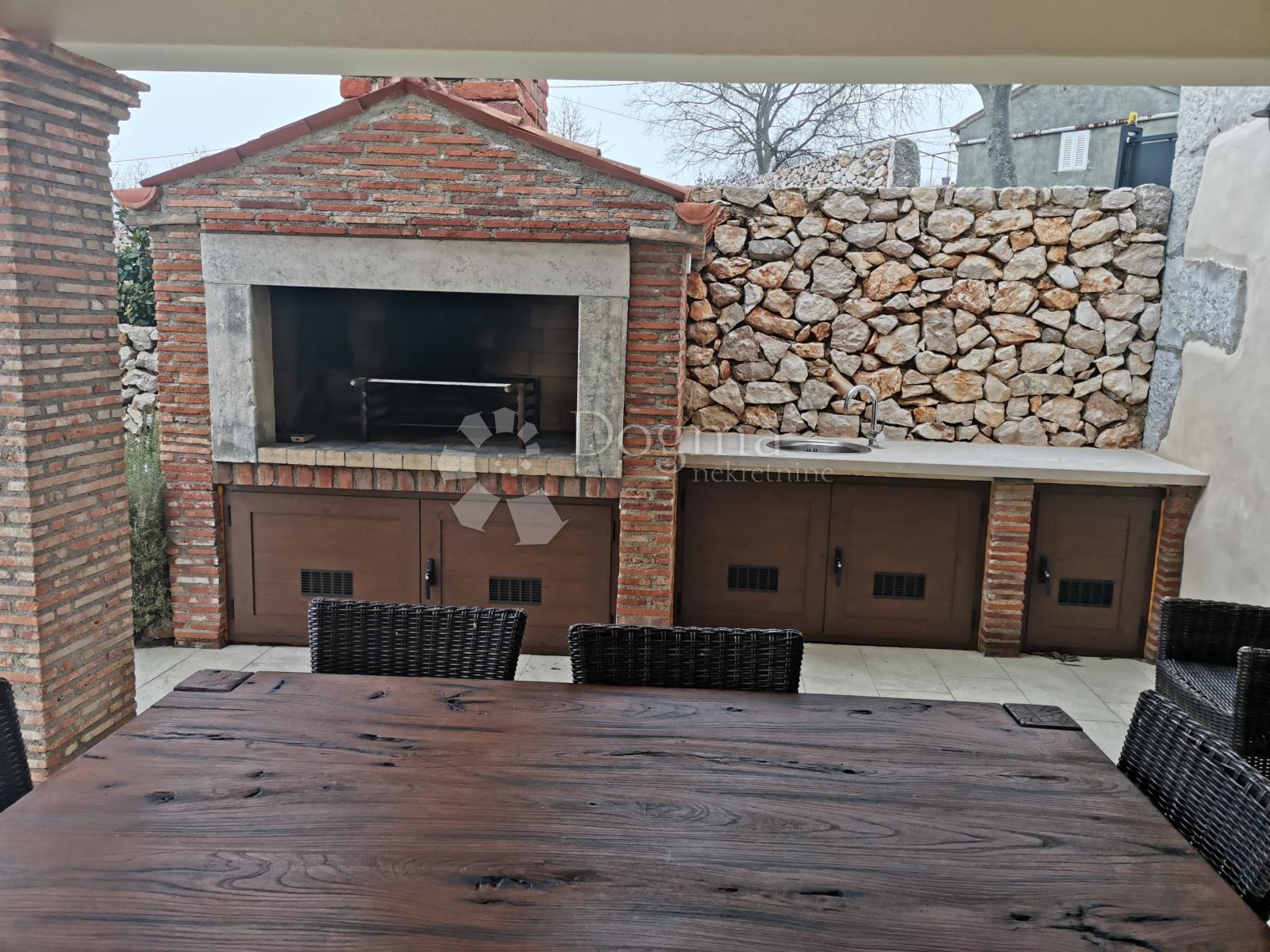 Дом Krk, 150m2