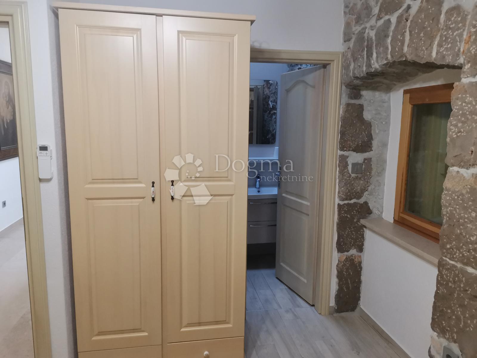 Дом Krk, 150m2
