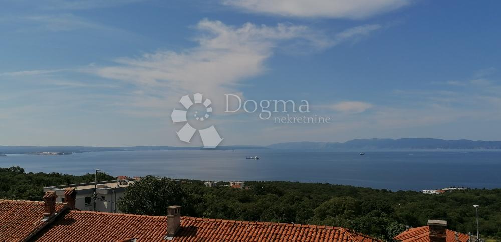  KOSTRENA 220m2  