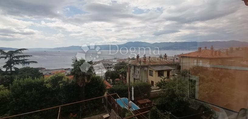   Wohnung Trsat, Rijeka, 122m2 