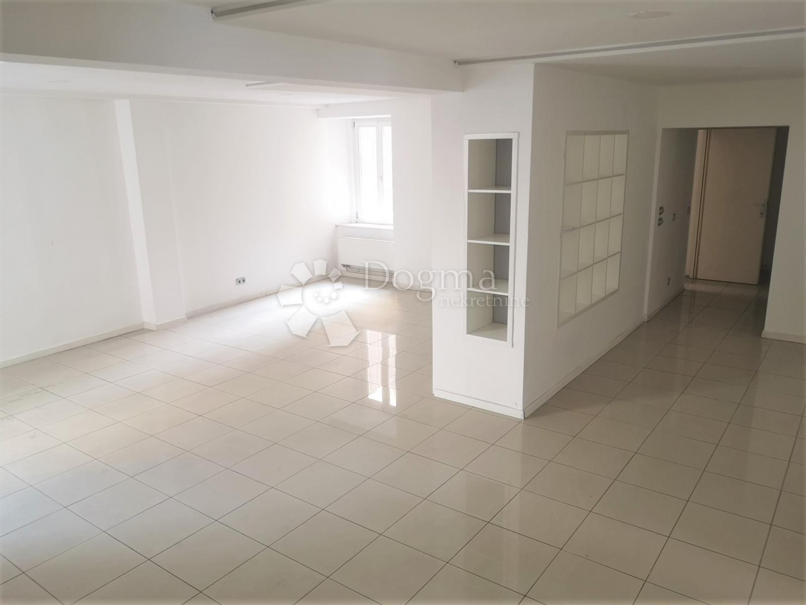    Business premise Centar, Rijeka, 105m2