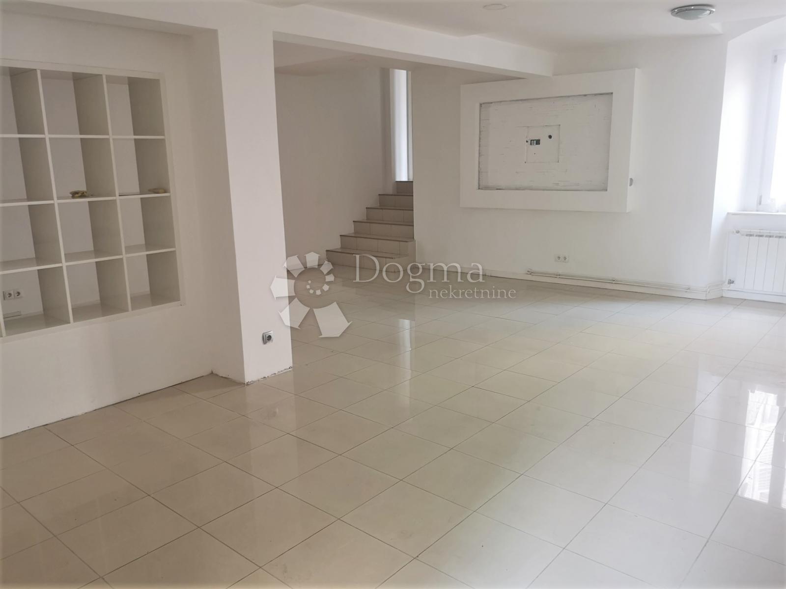    Business premise Centar, Rijeka, 105m2