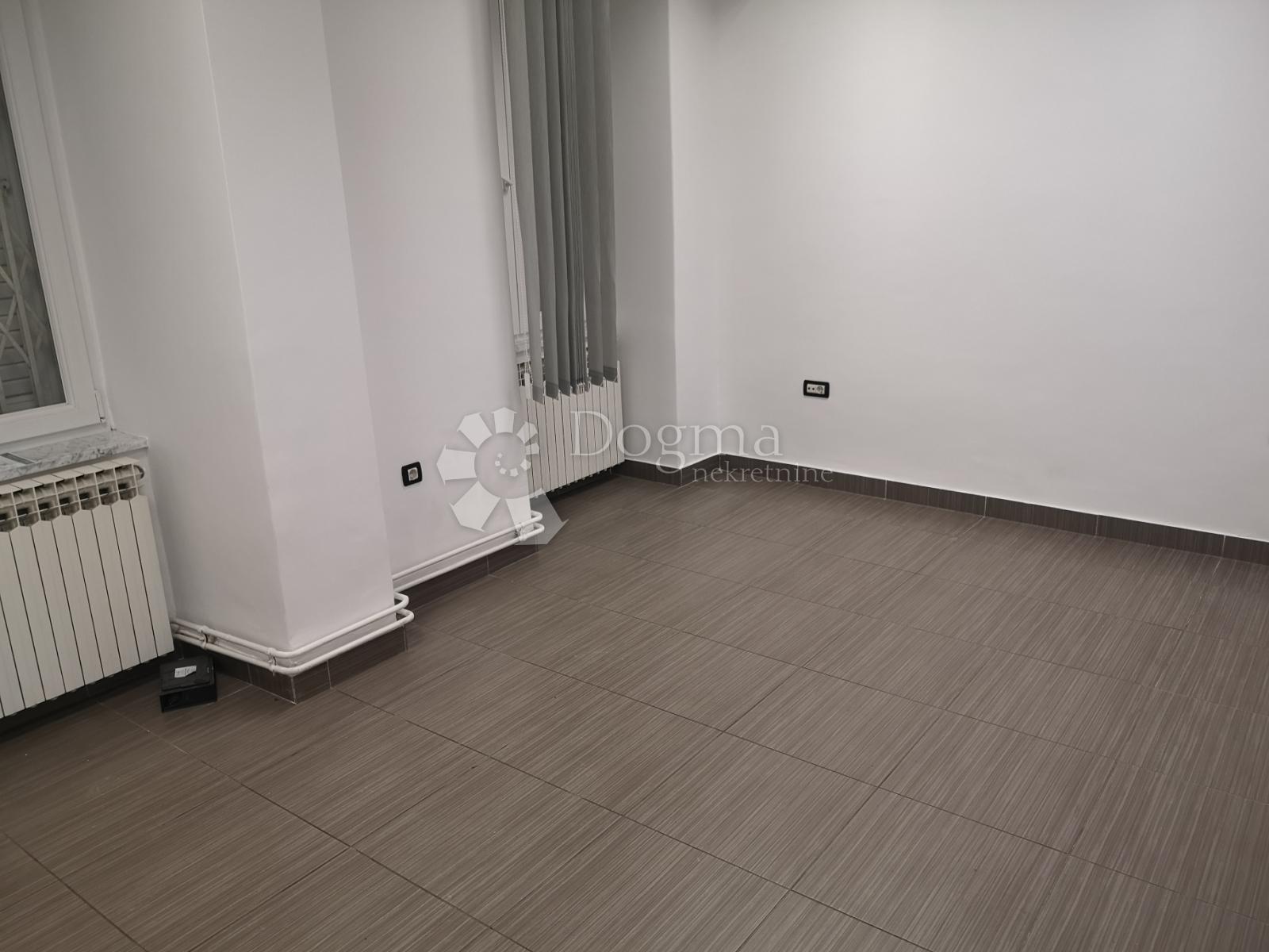    Business premise Centar, Rijeka, 94m2