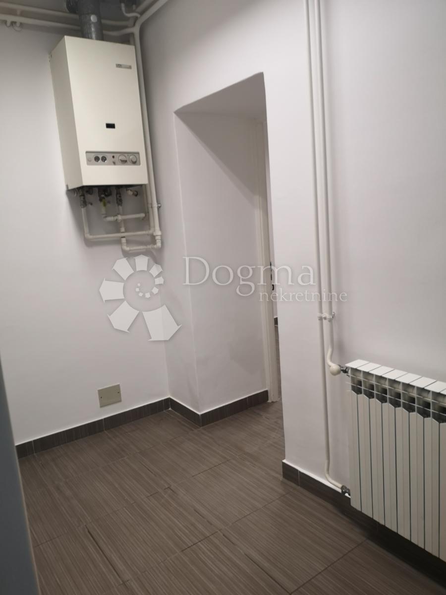    Business premise Centar, Rijeka, 94m2