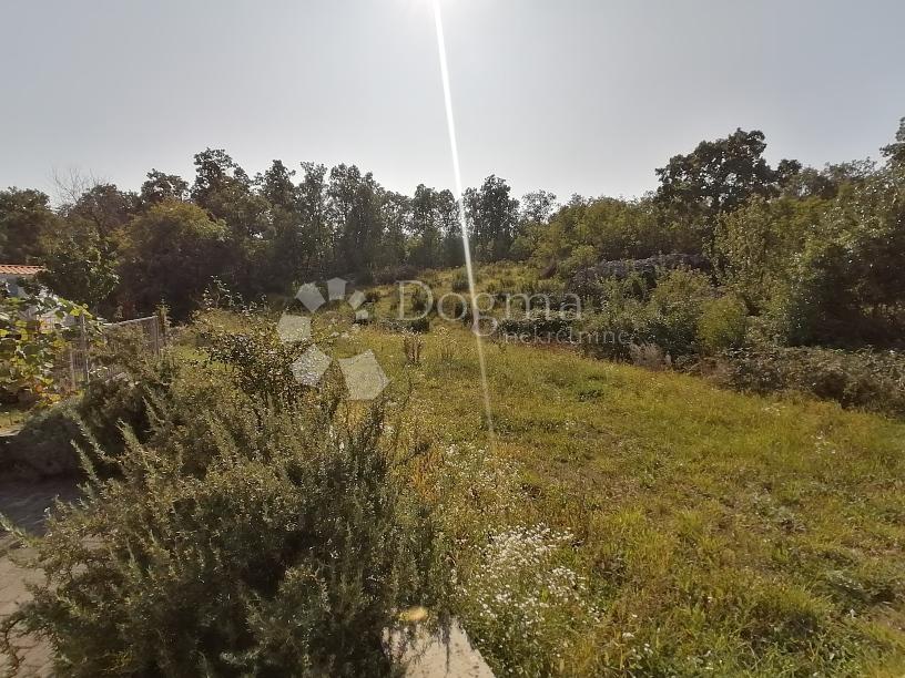   Grundstück Marinići, Viškovo, 1.700m2 