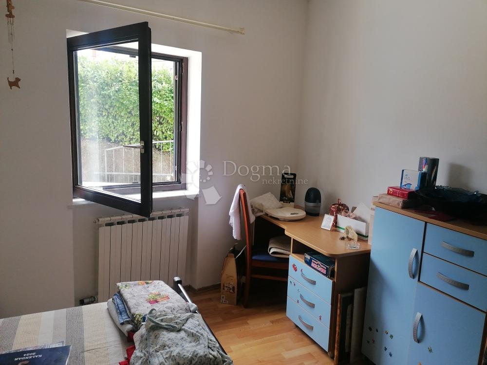  SPINČIĆI 244m2  