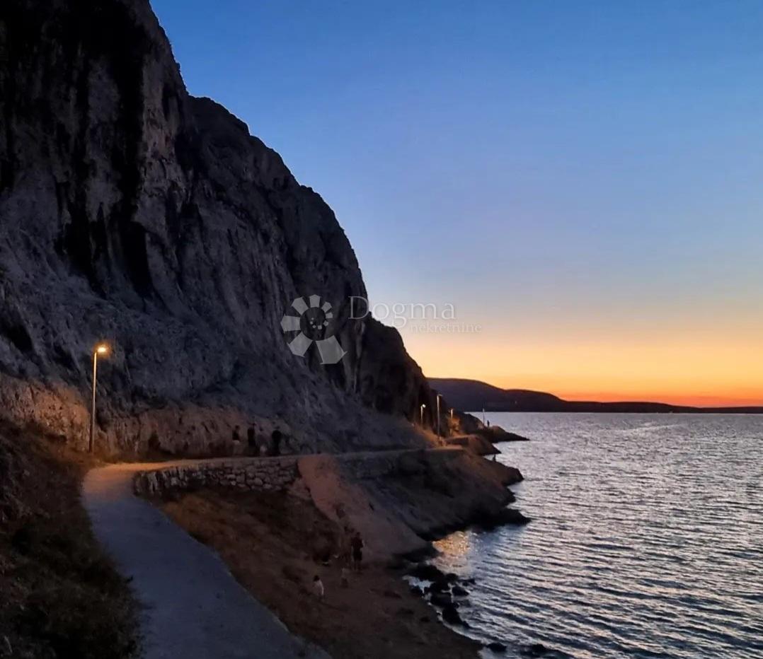  Pag, Metajna, kuća 100 metara od mora  