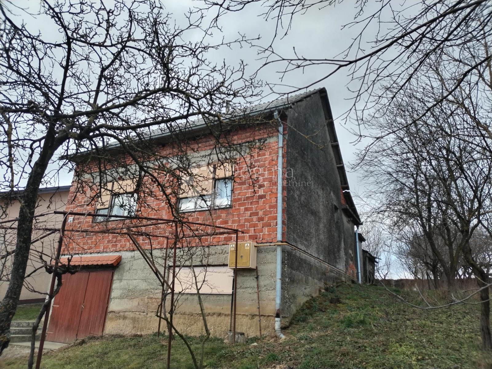  Kuća s potencijalom u Križevcima  