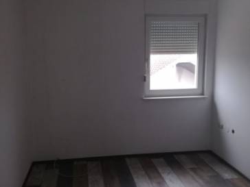 Коммерческая Marinići, Viškovo, 102m2