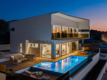 Дом Rogoznica, 260m2