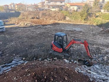 Земля Marinići, Viškovo, 1.490m2