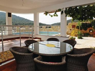 Дом Vinišće, Marina, 273m2