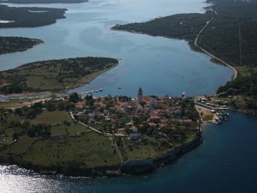 Земля Cres, 7.000m2