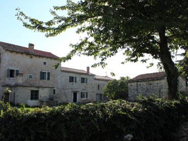 KANFANAR,oklica, vrhunska rekonstrukcija kamene kuće s pogledom na more