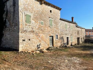 KANFANAR,oklica, vrhunska rekonstrukcija kamene kuće s pogledom na more