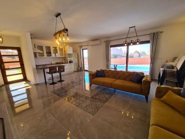 NOVA VILLA, GRADNJA 2022. NEKORIŠTENA, NAMJEŠTENA, BAZEN
