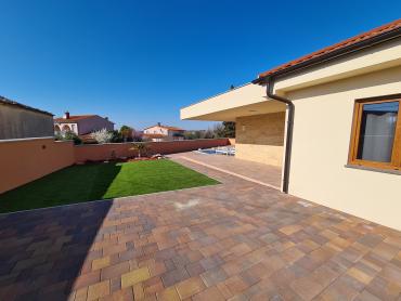NOVA VILLA, GRADNJA 2022. NEKORIŠTENA, NAMJEŠTENA, BAZEN