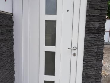 Brinje, kuća i pogon za proizvodnju i preradu mesa