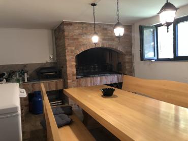 ATRAKTIVNA KUĆA, PERJAVICA, 4S+DB, 273 m²