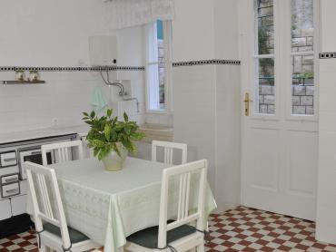  Prodaja kuće, grad Rab, 500 m²