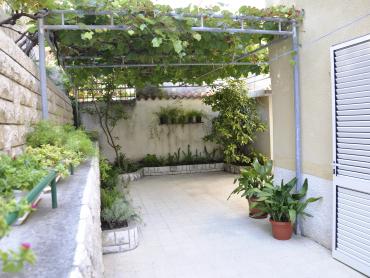  Prodaja kuće, grad Rab, 500 m²