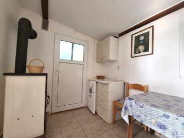 PRILIKA - 2 kuće i 2 građevinska zemljišta - LOBORIKA
