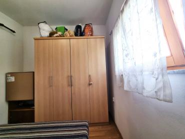 PRILIKA - 2 kuće i 2 građevinska zemljišta - LOBORIKA