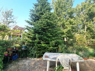 PRILIKA - 2 kuće i 2 građevinska zemljišta - LOBORIKA
