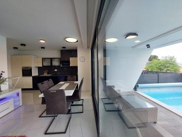 Апартамент Njivice, Omišalj, 70m2