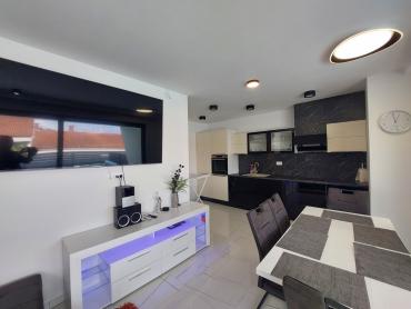 Апартамент Njivice, Omišalj, 70m2