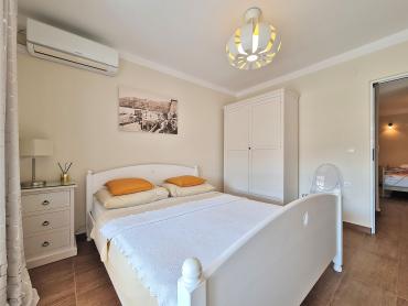 Дом Malinska, Malinska-Dubašnica, 2.000m2