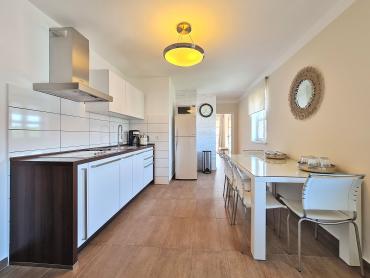 Дом Malinska, Malinska-Dubašnica, 2.000m2