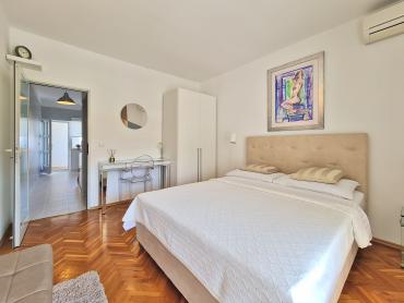 Дом Malinska, Malinska-Dubašnica, 2.000m2