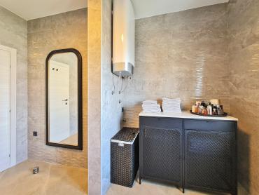 Дом Malinska, Malinska-Dubašnica, 2.000m2