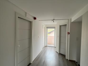 Дом Gornja Jaska, Jastrebarsko, 680m2