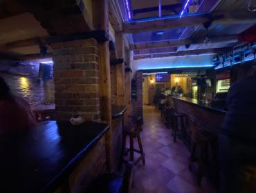 Коммерческая Podsused, Podsused - Vrapče, Samoborska cesta, 905m2