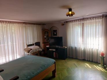 Zagreb, luksuzna kuća na Pantovčaku okružena šumom