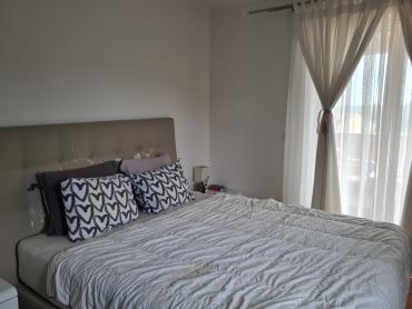 Predivna kuća sa apartmanima 300 m od mora