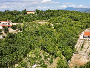 GRAĐEVINSKO ZEMLJIŠTE 3 KM OD CENTRA GRADA