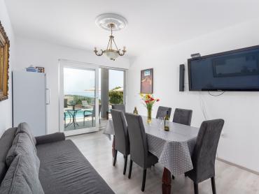 Luksuzna vila s bazenom - 500 m od mora
