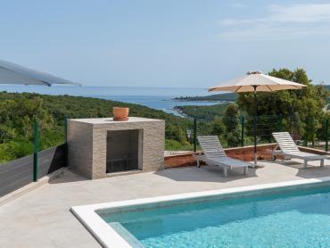 Luksuzna vila s bazenom - 500 m od mora