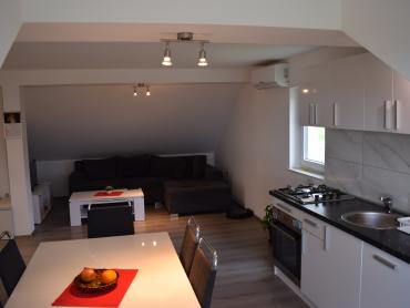 Дом Gornja Jaska, Jastrebarsko, 680m2