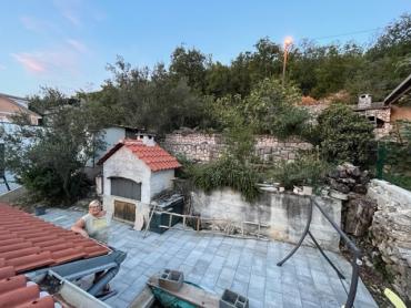 Kuća u Dramlju sa predivnim pogledom!