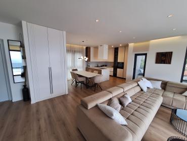 Opatija luksuzni penthouse sa bazenom 