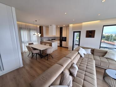 Opatija luksuzni penthouse sa bazenom 