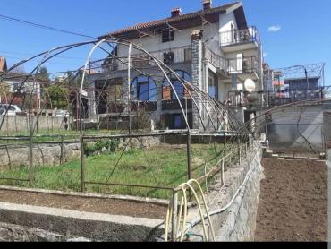KUĆA NA GRBCIMA SA VELIKIM POTENCIJALOM!!!