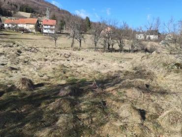 JABLAN kod Vrbcvskog, teren u mirnom djelu mjesta