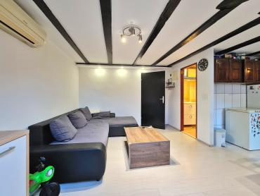 Tri apartmana u srcu grada